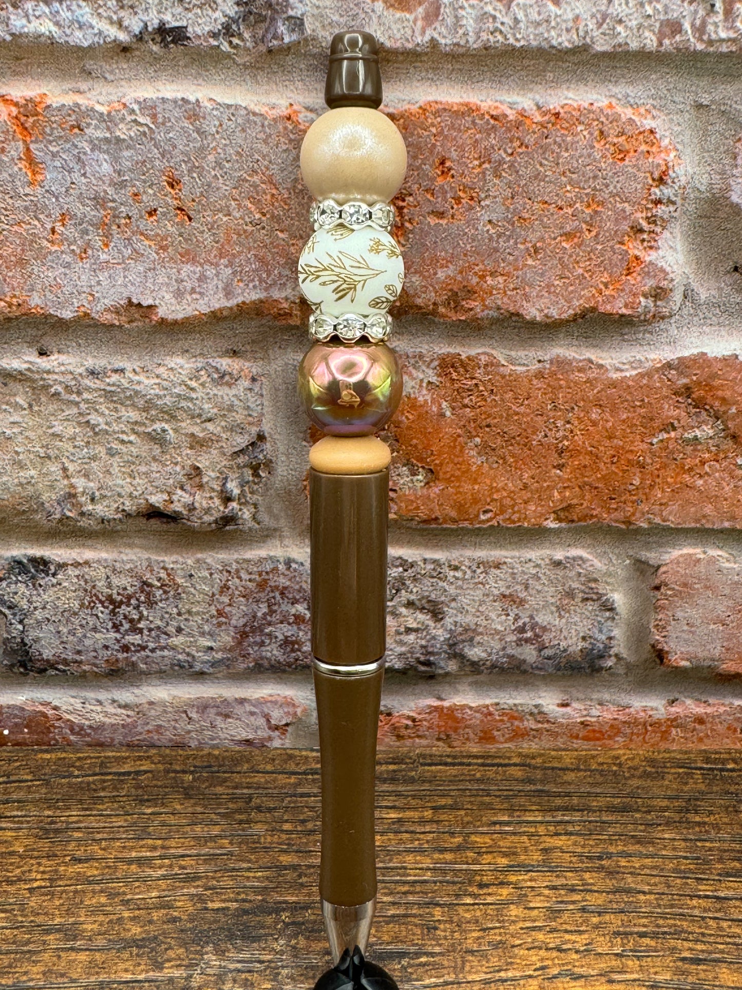 Brown floral pen