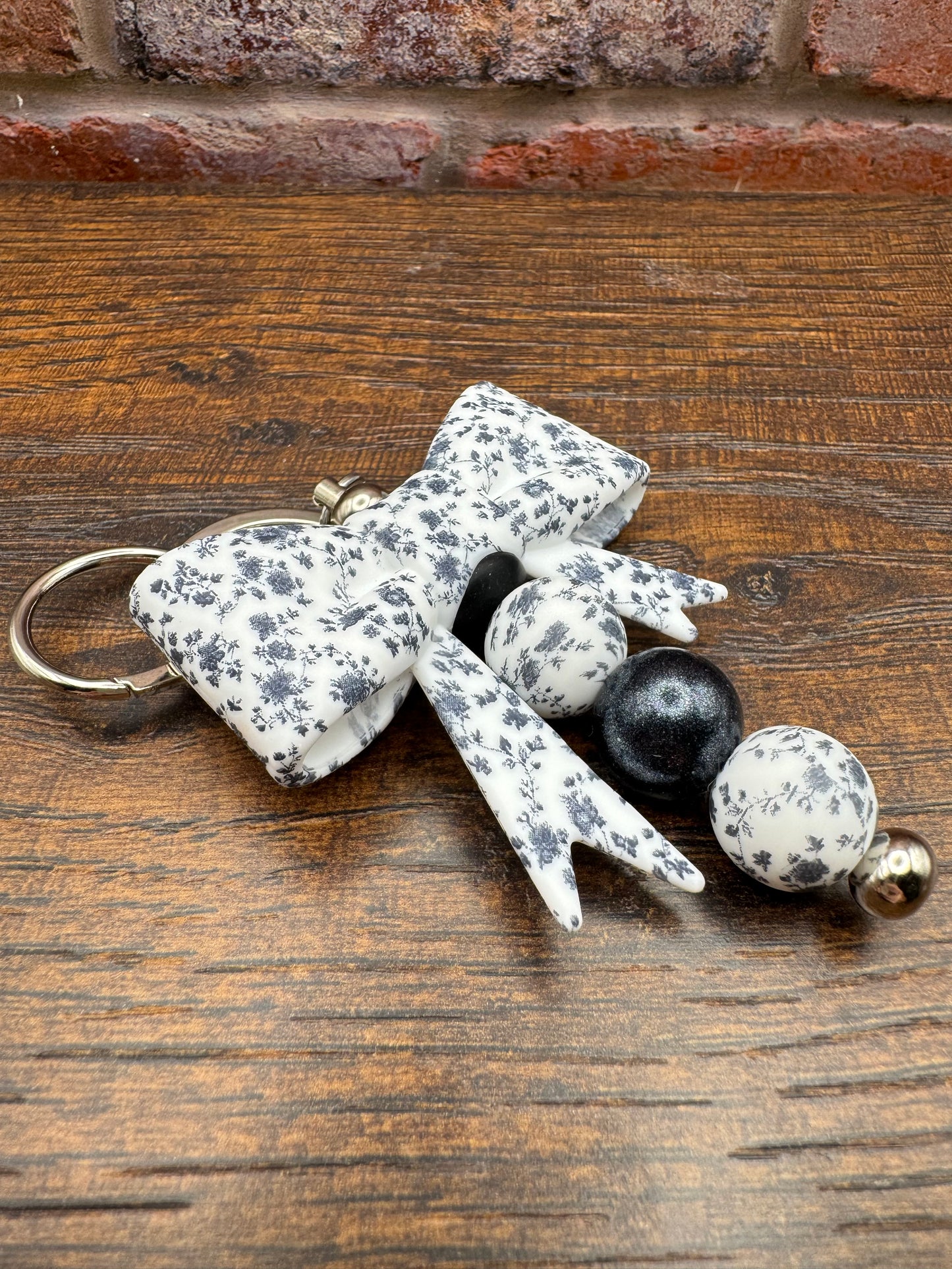 Prairie Posey Bow Keyring Collection